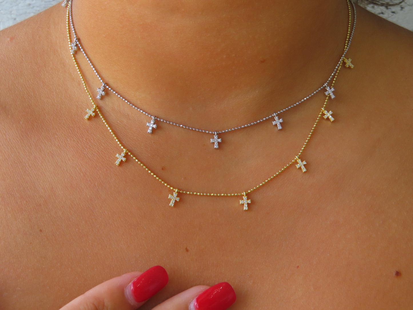 'TINY CROSS NECKLACE'