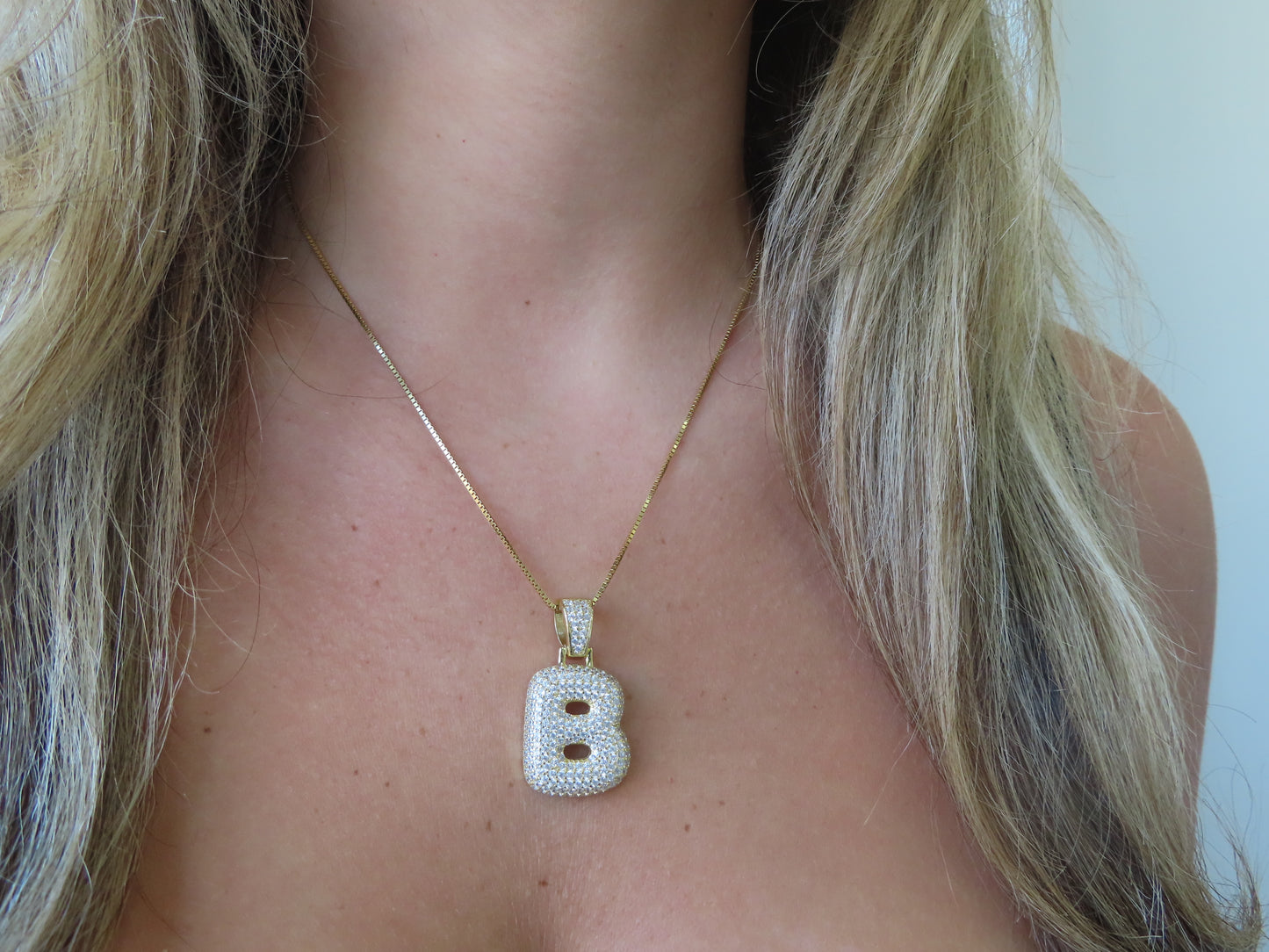 'BIG BUBBLE LETTER NECKLACE'