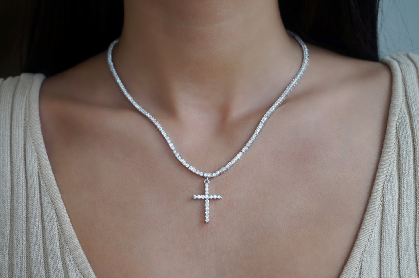 ‘MINI CROSS TENNIS NECKLACE’