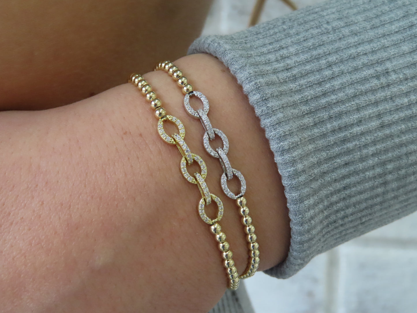 'LINKED BALL BRACELET'