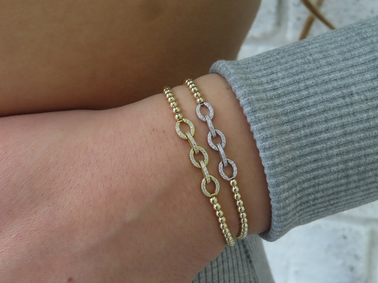 'LINKED BALL BRACELET'