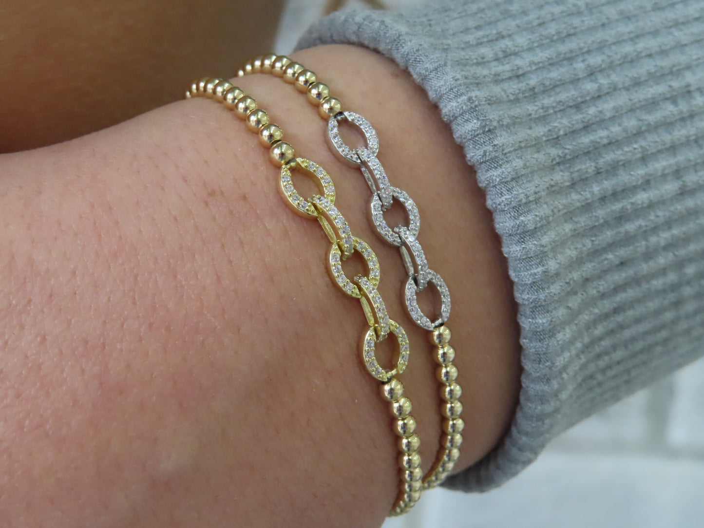 'LINKED BALL BRACELET'