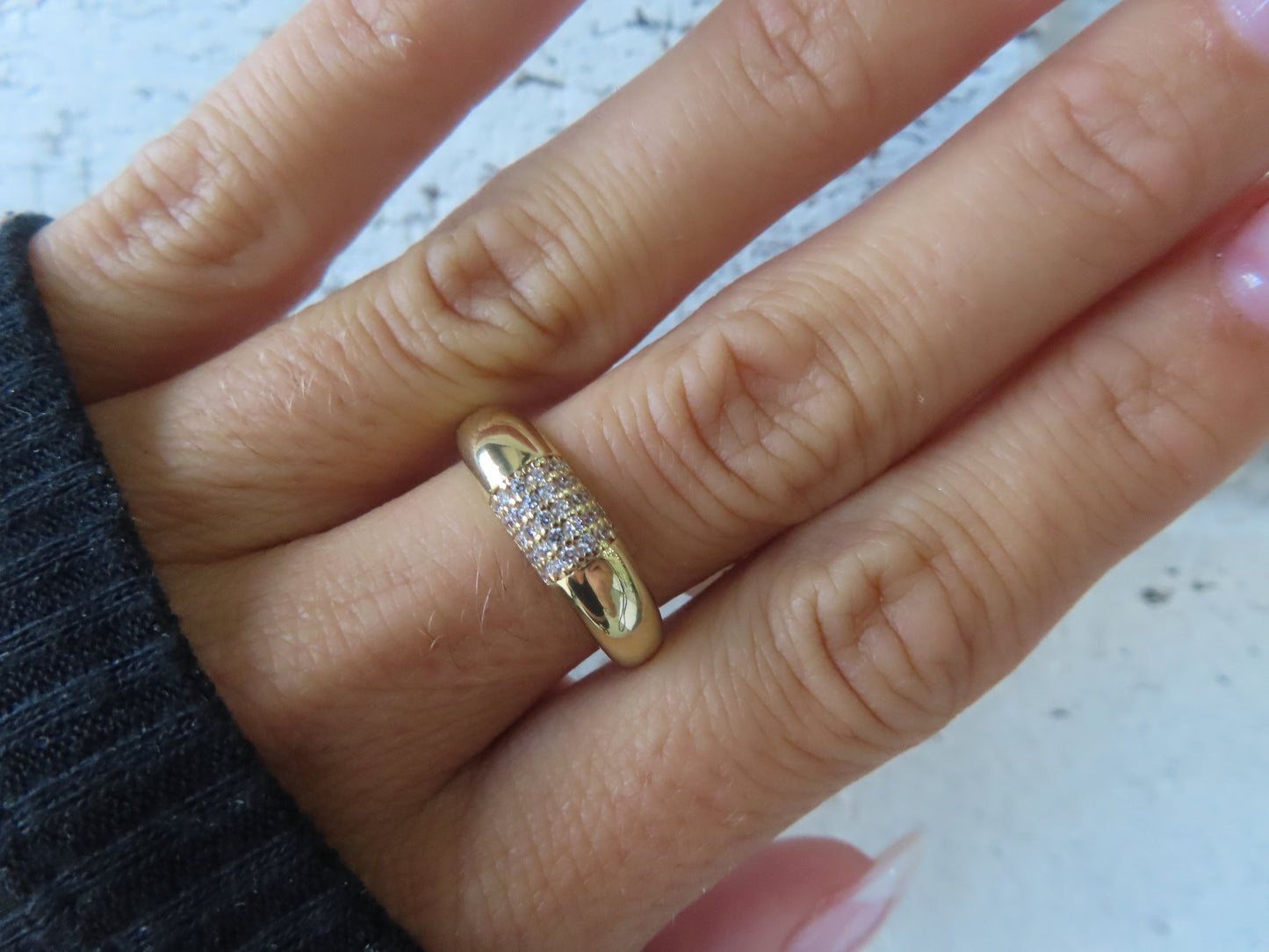 'PAVÉ DOME RING'